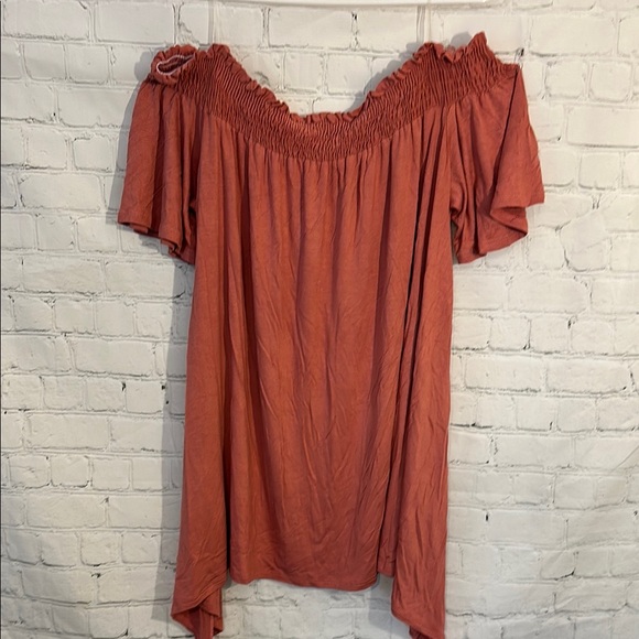 veveret Tops - Veveret Women's Off-Shoulder Rust Top